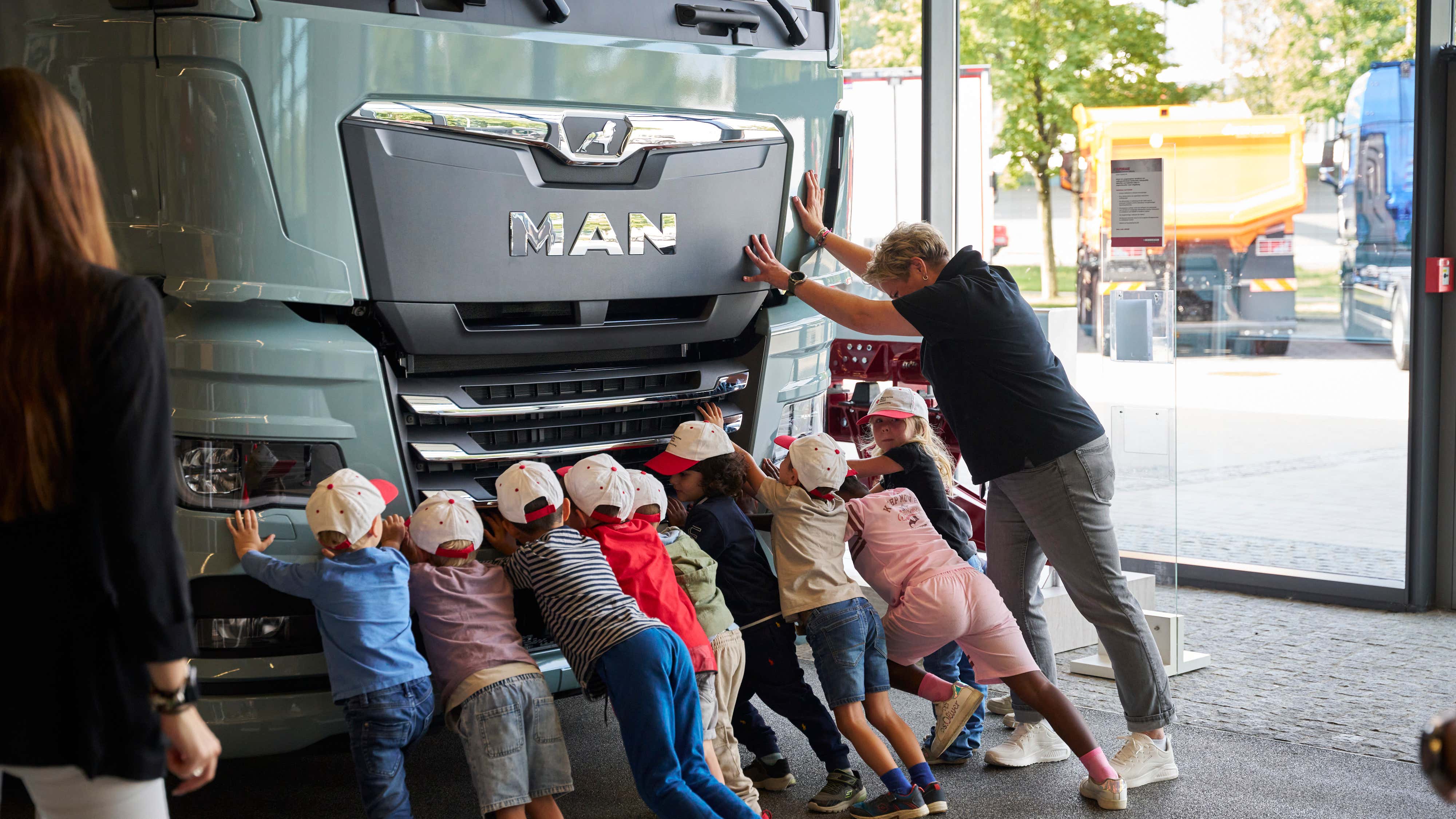MAN-Verkehrserziehung.jpg