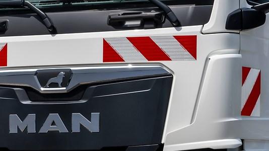 Roof-mounted air-conditioning system