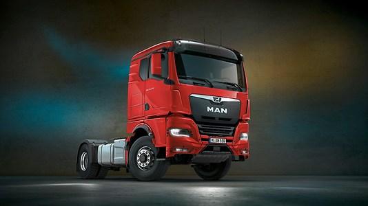 Our MAN GM cab can be used universally in long-haul transport. It offers a driver-focused, ergonomic cockpit and generous living and sleeping comfort.