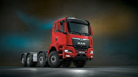 Our MAN GM cab can be used universally in long-haul transport. It offers a driver-focused, ergonomic cockpit and generous living and sleeping comfort.