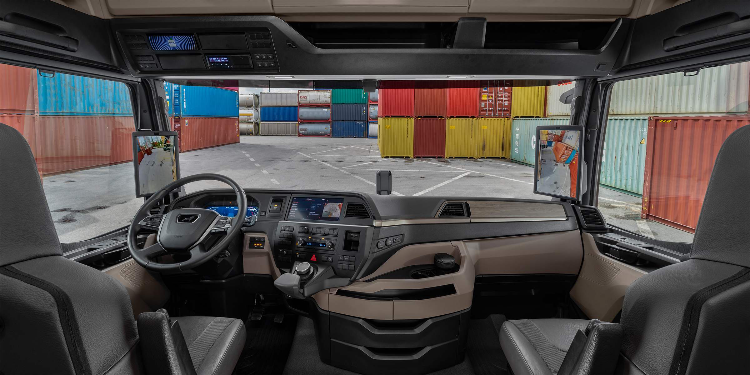 Motortunnel und Fußmatten Iveco S-Way Grau Truck Accessoires